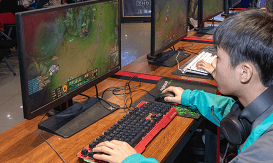 四川新華電腦學(xué)院電競實(shí)訓(xùn)基地