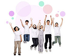 第五重創就業服務：全國性校友協會，溝通無限。 