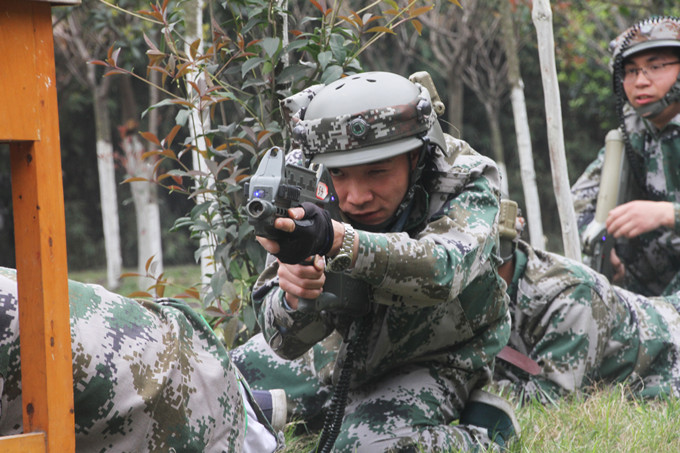 《太陽的后裔》，IT特種兵忍你很久啦！