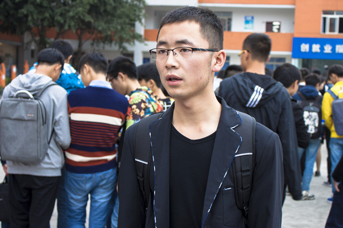 退伍不褪色，在新華續寫不凡