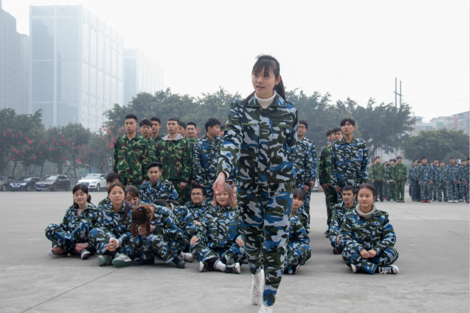 只因對知識的渴求，所以她來了