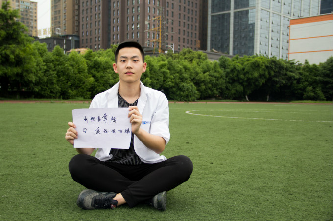 在母親節來臨之際，他們有些話想對母親說