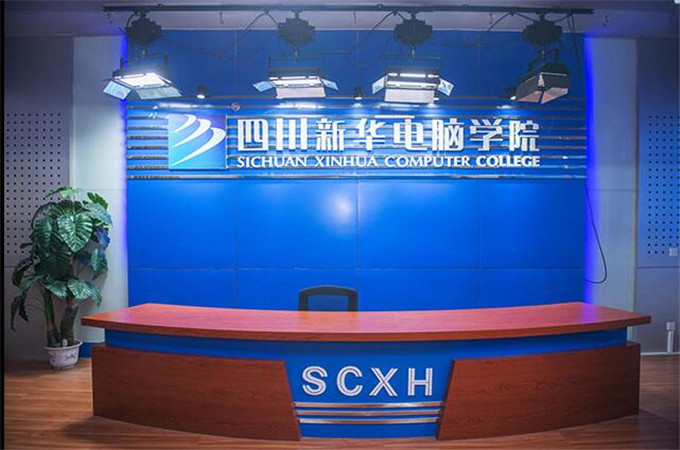 競技時代CEO李金龍老師已抵蓉，下午開講！