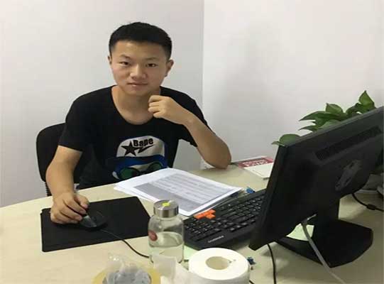 因為四川新華，我走上了向上的人生