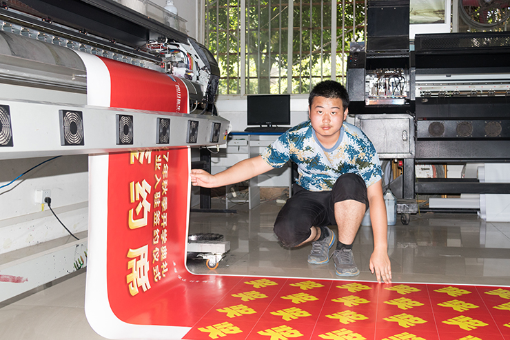 家長：看好我校的品牌和教學質量