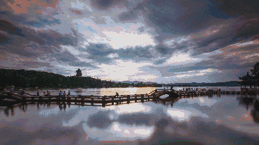 喜迎十九大，國力強盛人民歡慶