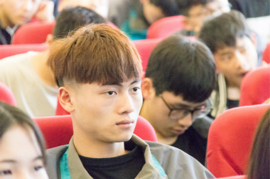 互聯網實戰大課堂CEO張磊告訴你如何掌握未來