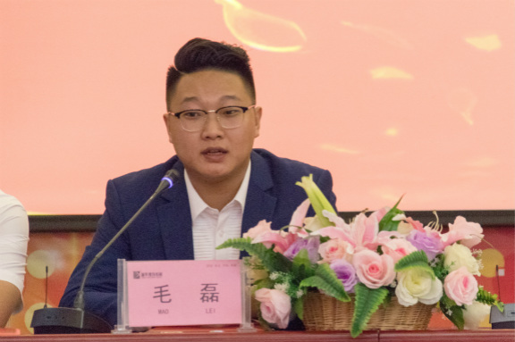 四川新華·成都筑巢校企定向班開班典禮圓滿落幕!