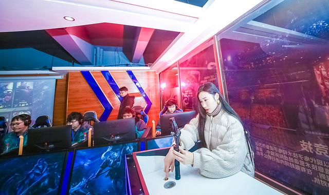 “新華互聯(lián)網(wǎng)杯”XCG英雄聯(lián)盟爭霸賽全國總決賽全面出擊！