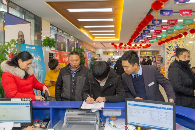 四川新華春季招生火熱進行中！搶占好專業(yè)拼人品的時候到啦！