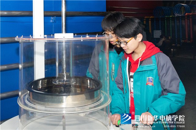 走進四川科技館，感受科技魅力|科技館研學游