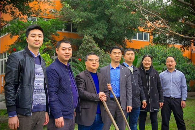 植樹節(jié)，在夢想的地方栽下希望的綠色！