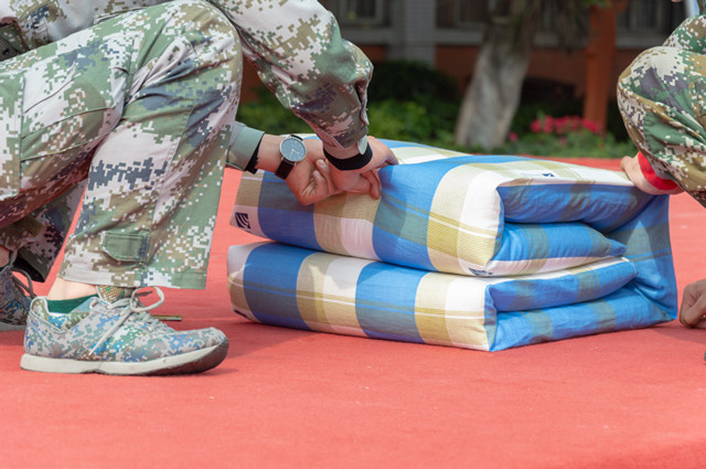 我想高薪就業，零基礎的初中生現在學還晚不晚？