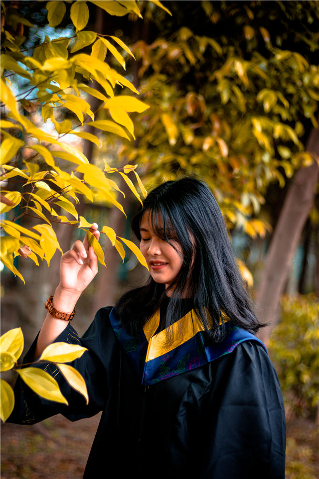 最美畢業(yè)季|此去繁花似錦，歸來(lái)仍是少年！