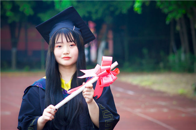 最美畢業(yè)季|此去繁花似錦，歸來(lái)仍是少年！
