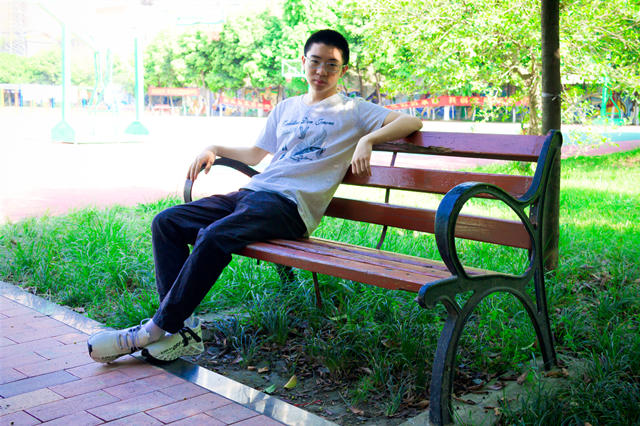 輟學(xué)路上，重拾希望與未來不期而遇