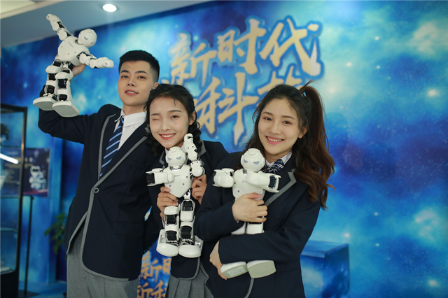 2019中高考選技校選什么專業(yè)好？能高薪就業(yè)才是關(guān)鍵！