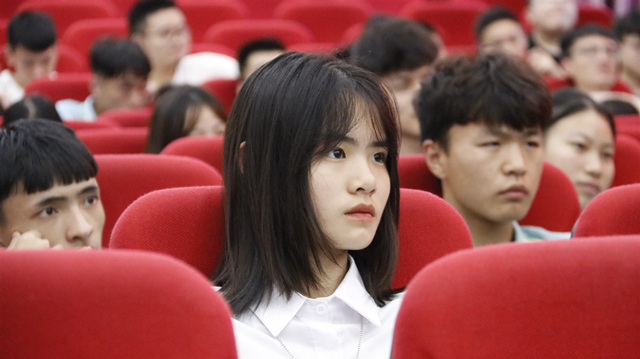 辦好職業教育，教學我們是認真的！名企大咖新華行