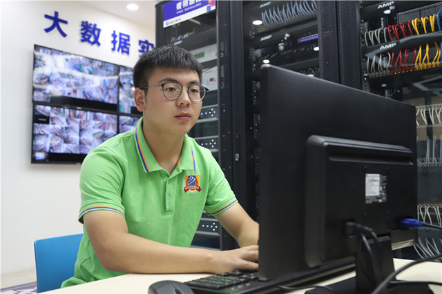 讓蝴蝶飛過滄海——職業(yè)教育在關(guān)懷中演繹精彩