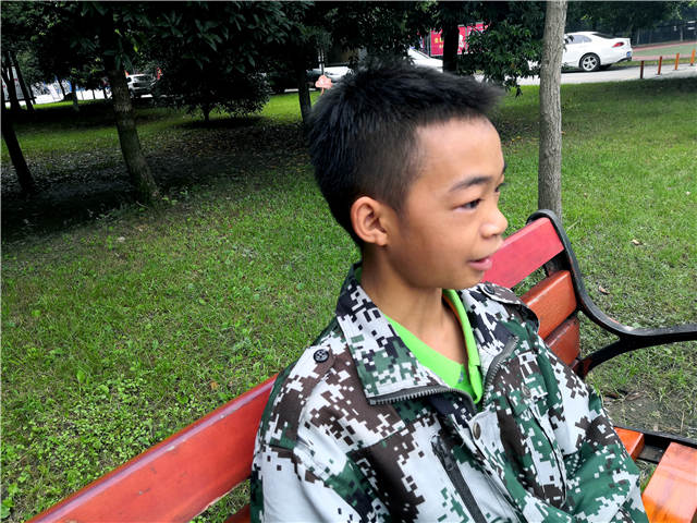 新生故事|不向生活低頭,我來(lái)新華證明自己