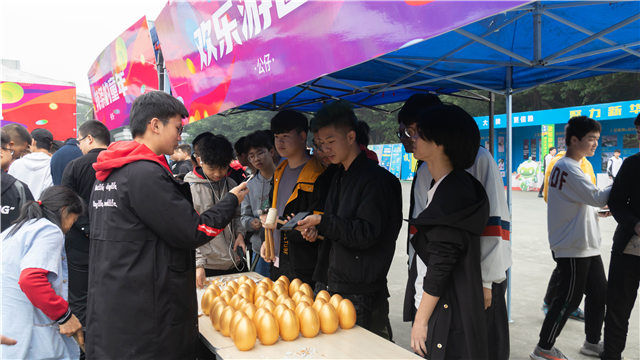 越專業越出色|四川新華雙11校園購物節火力全開