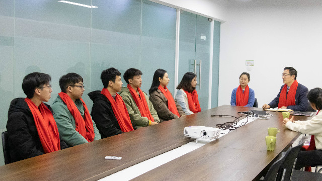 暖心就業(yè)回訪，心系學(xué)子成長