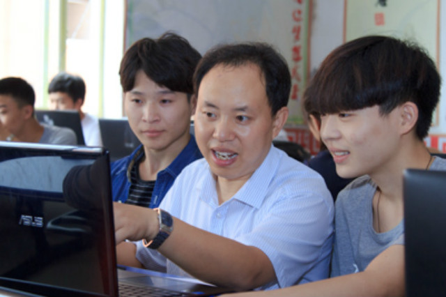 教師張興強:不忘初心,帶生愛生