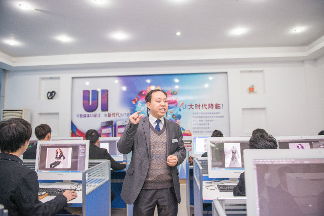 教師張興強:不忘初心,帶生愛生