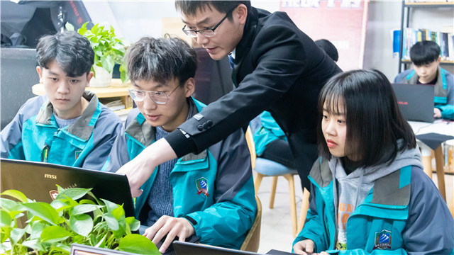 398名同學成功注冊學籍，這是他們選擇新華的理由！