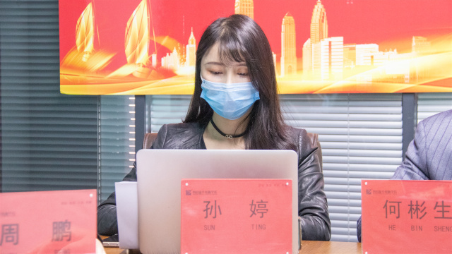 榮譽校友牽手母校,助力更多學子圓夢新華