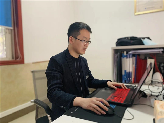 開學(xué)倒計(jì)時(shí)，四川新華準(zhǔn)備好了！