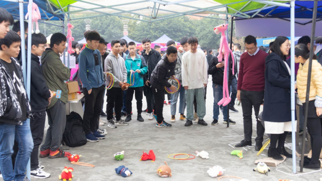 新華暖心教育，緣何成為家長(zhǎng)們放心的學(xué)校？