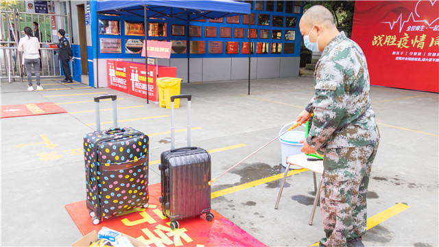 開學啦！四川新華迎來第一批返校學子