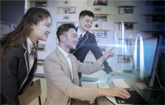 【媒體關(guān)注】新華電腦開展百日免費(fèi)線上技能培訓(xùn)