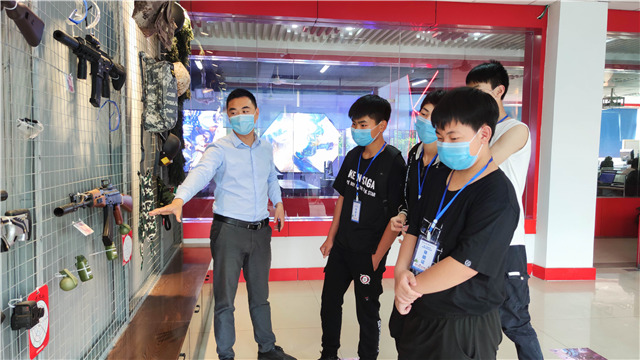 5?1嗨學(xué)季|四川新華五一試學(xué)體驗營火爆開營!