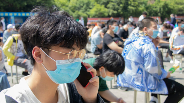 母親節(jié)：人生的舞臺上，母愛從不缺席