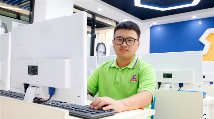 轉學到新華，是我人生最重要的決定