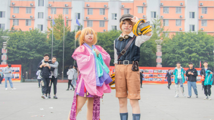 嗨爆雙十一|新華校內購物狂歡根本停不下來