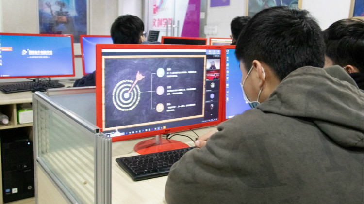 四川新華第十一屆“新華杯”全國職業技能大賽決賽啟動儀式正式開幕！