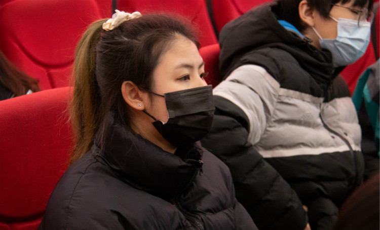 四川新華2021級(jí)預(yù)科班新生見面會(huì)成功舉行