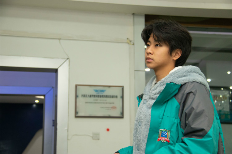 逐夢(mèng)者自強(qiáng)不息 有志者奮斗無悔?