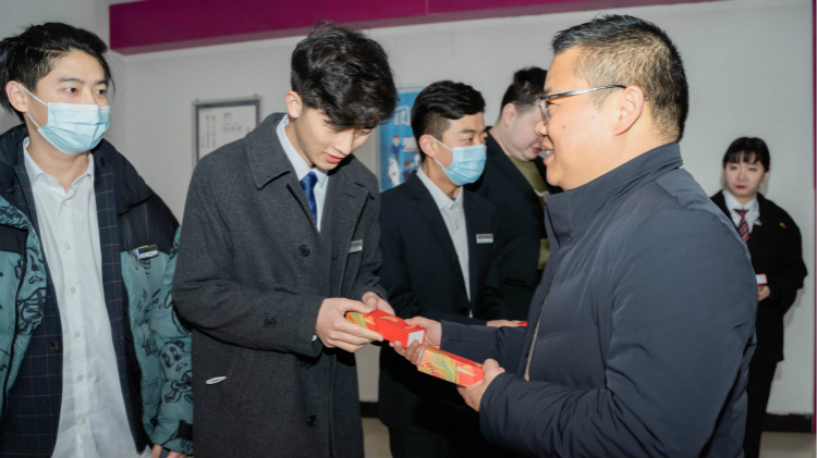 四川新華春季招生火熱進(jìn)行中！名額有限，欲報(bào)從速