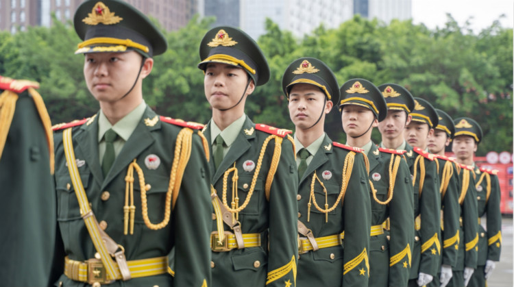 熱烈祝賀四川新華與綿陽飛行職業(yè)學(xué)院正式簽約，開啟國防教育新局面！