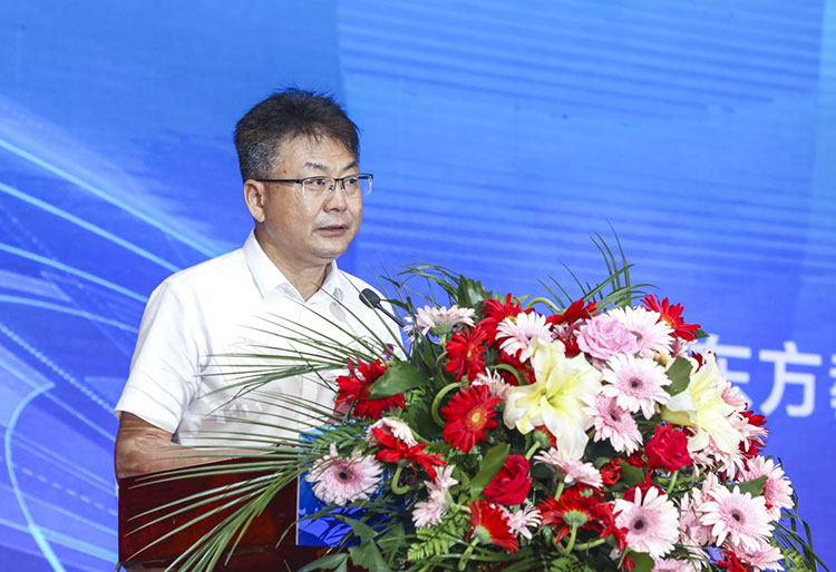 新華2021年六大產教融合實訓基地升級暨高技能人才培英工程啟動儀式