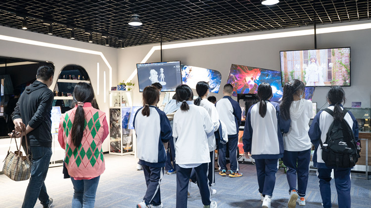 初中分流提前擇校，選擇新華實現(xiàn)彎道超車！