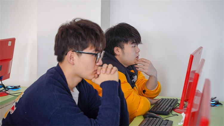 名企定向班開課啦！助力新華學子就業(yè)夢！