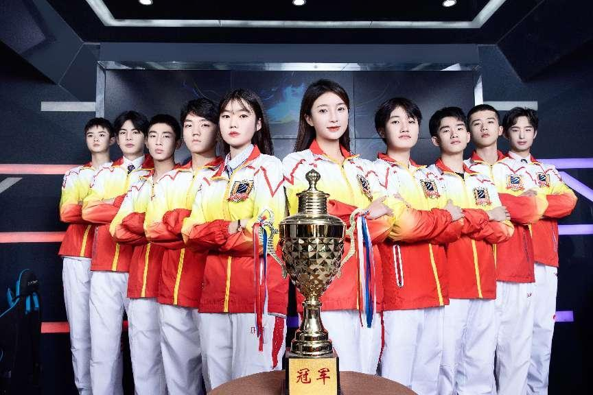 王者爭霸 限定名額！LGD俱樂部明星成員來新華啦！