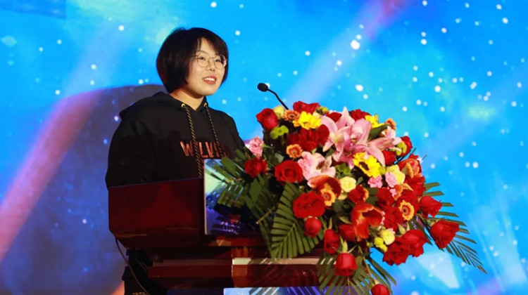 新“競”之力，狼隊電子競技俱樂部青訓(xùn)人才孵化基地落地新華