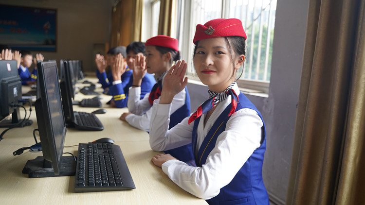 成都新華高級技工學(xué)校升格儀式即啟幕!優(yōu)勢有哪些?