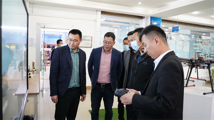 熱烈歡迎智能制造企業走進成都新華交流學習指導！